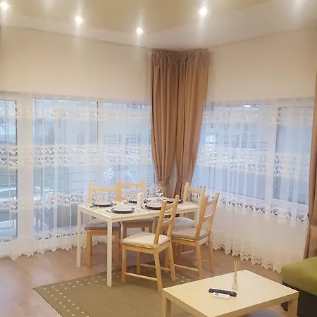 Nobless Apartmán Năvodari